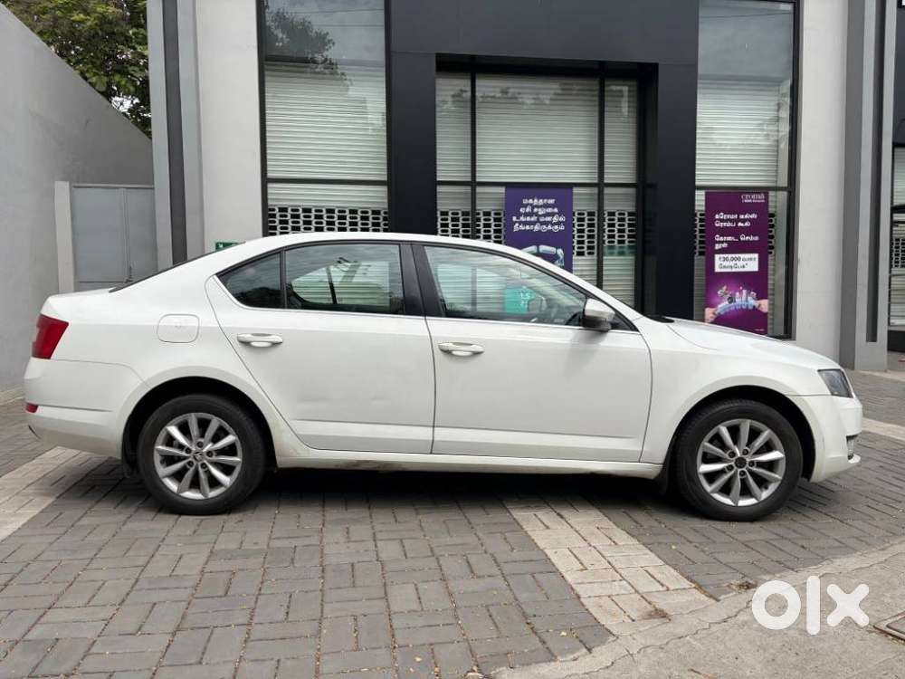 Skoda Octavia Ambition 2.0 Tdi At, 2013, Diesel