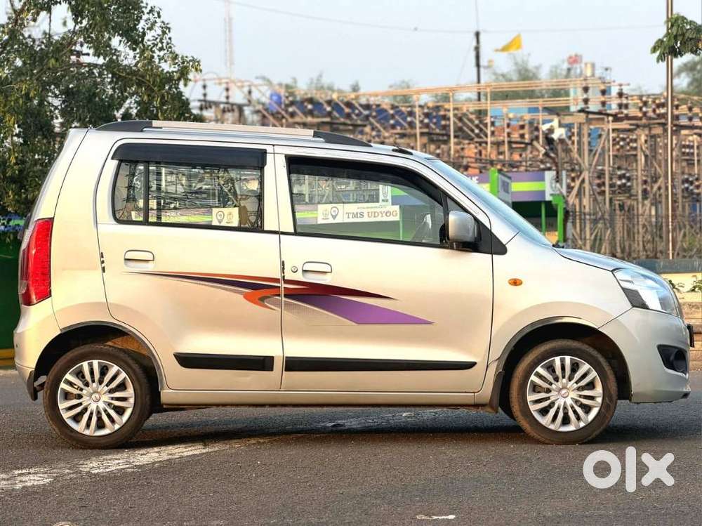 Maruti Suzuki Wagon R Vxi 1.0, 2016, Petrol