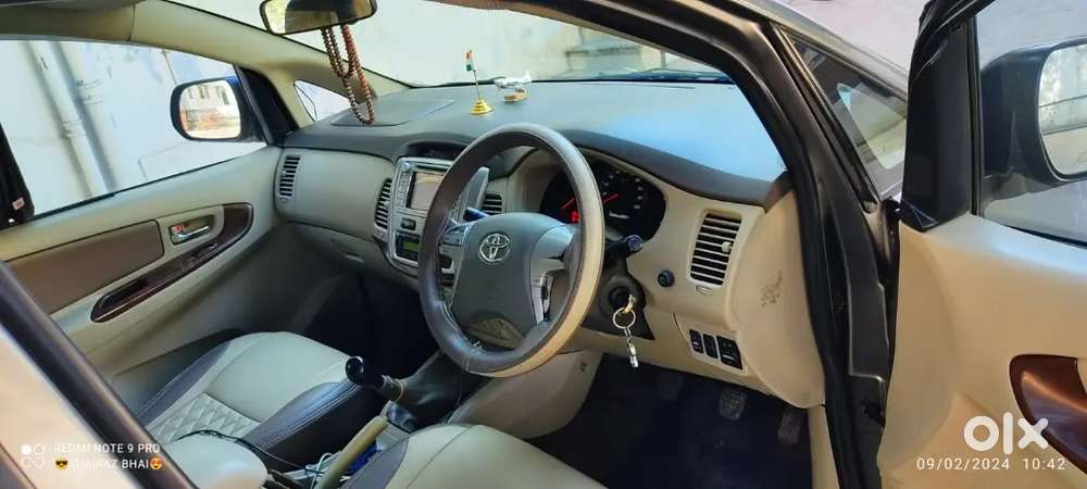 Toyota Innova 2012 Diesel Well Maintained