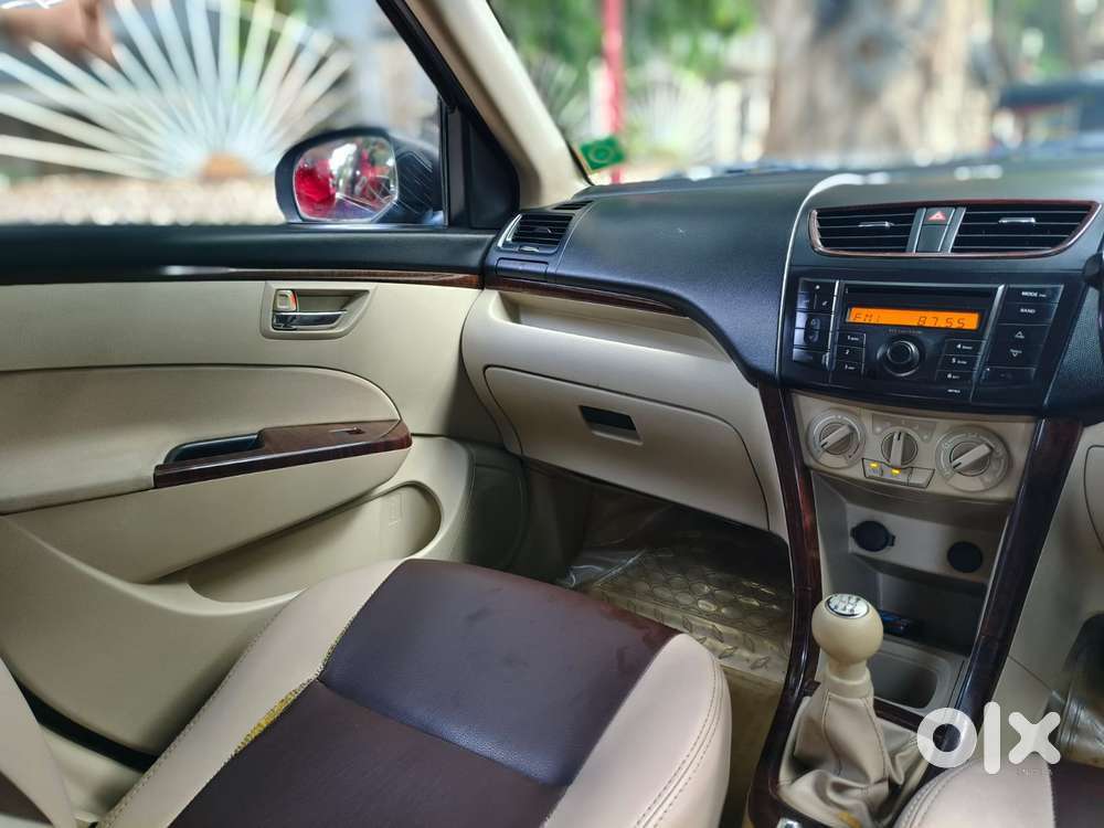 Maruti Suzuki Swift Dzire 1.2 Vxi Bsiv, 2013, Petrol