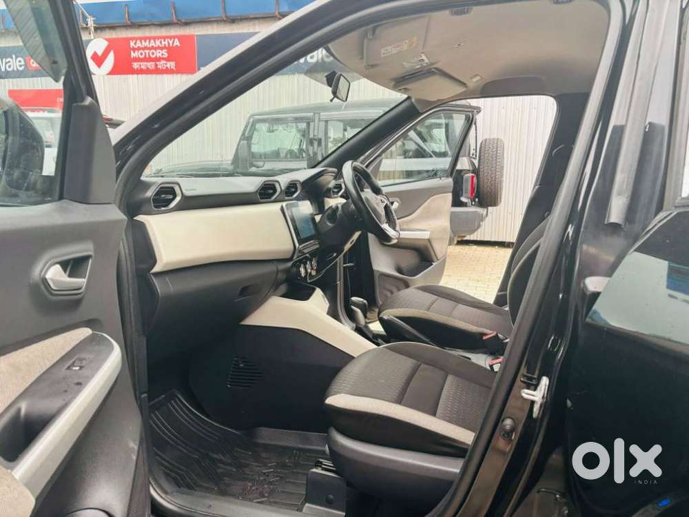 Nissan Magnite 1.0 Xv Turbo Cvt, 2022, Petrol
