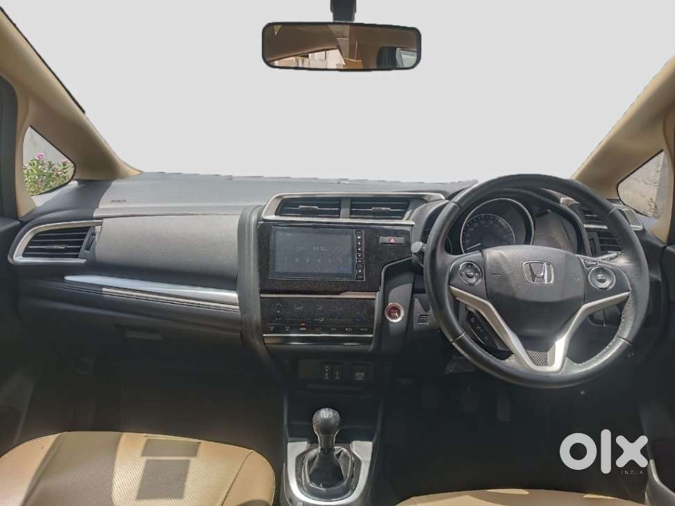 Honda Jazz [2020-2023] 1.2 Vx I-vtec Mt, 2021, Petrol