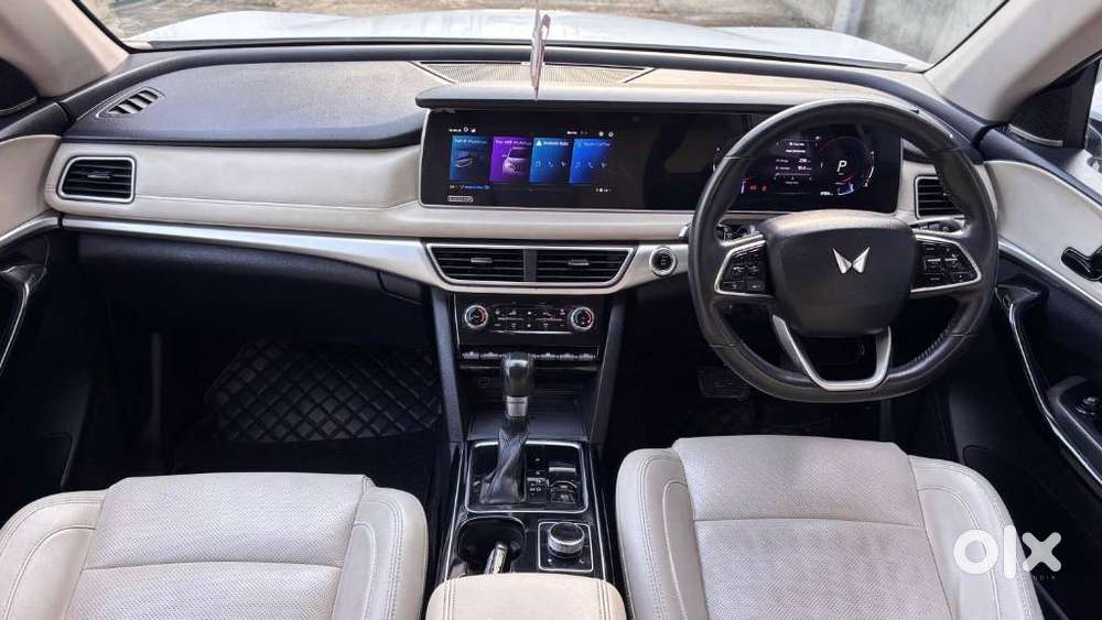 Mahindra Xuv700, 2021, Diesel
