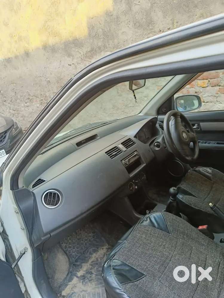 Maruti Suzuki Swift 2008 Petrol 125000 Km Driven