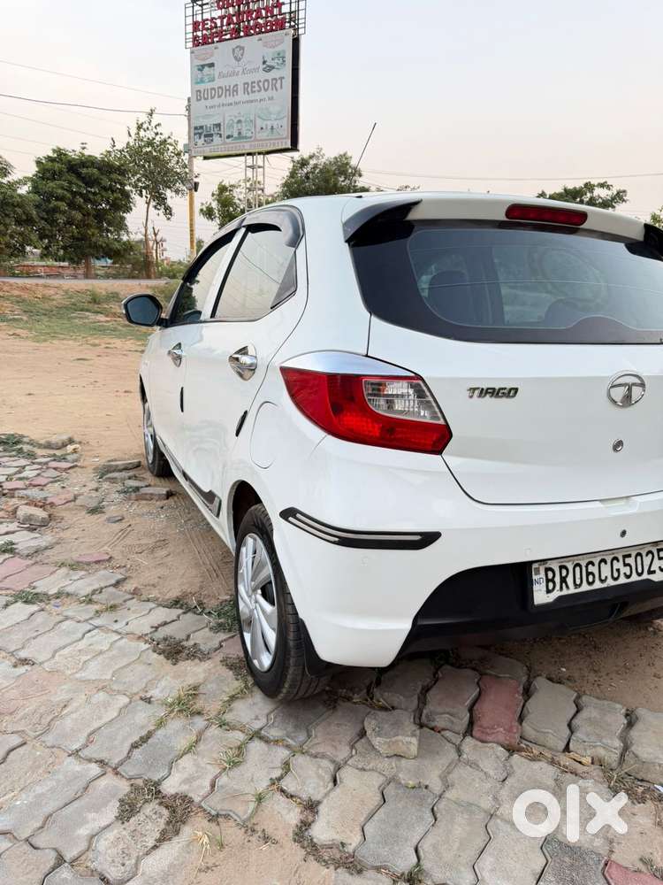 Tata Tiago 1.2 Revotron Xt (o), 2020, Petrol