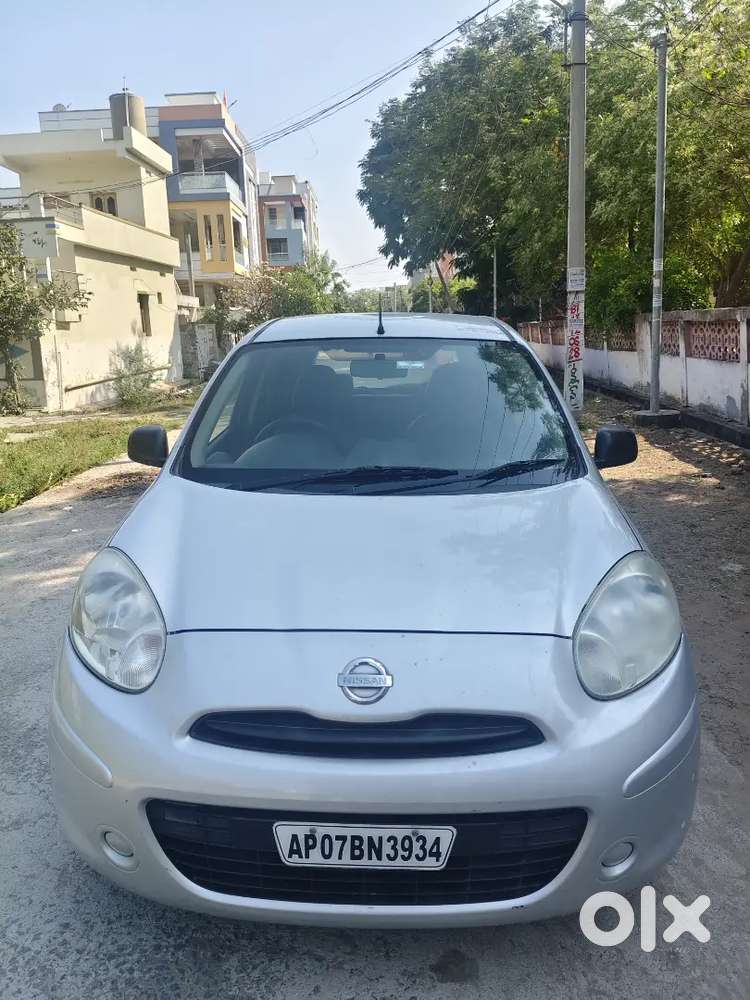 Nissan Micra 2012 Petrol 92500 Km Driven