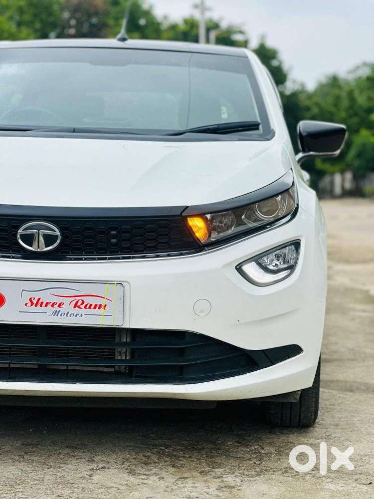 Tata Altroz 1.2 Xt, 2023, Petrol
