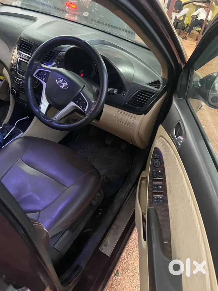 Hyundai Verna Diesel Manual 2012 Model