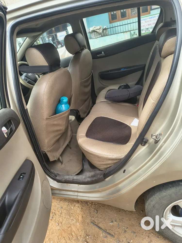 Hyundai 120 Asta