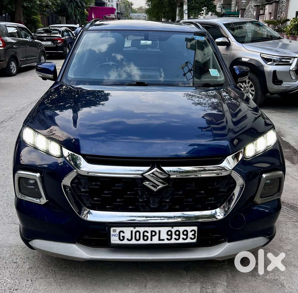 Maruti Suzuki Grand Vitara 1.5 Alpha Smart Hybrid At, 2023, Petrol