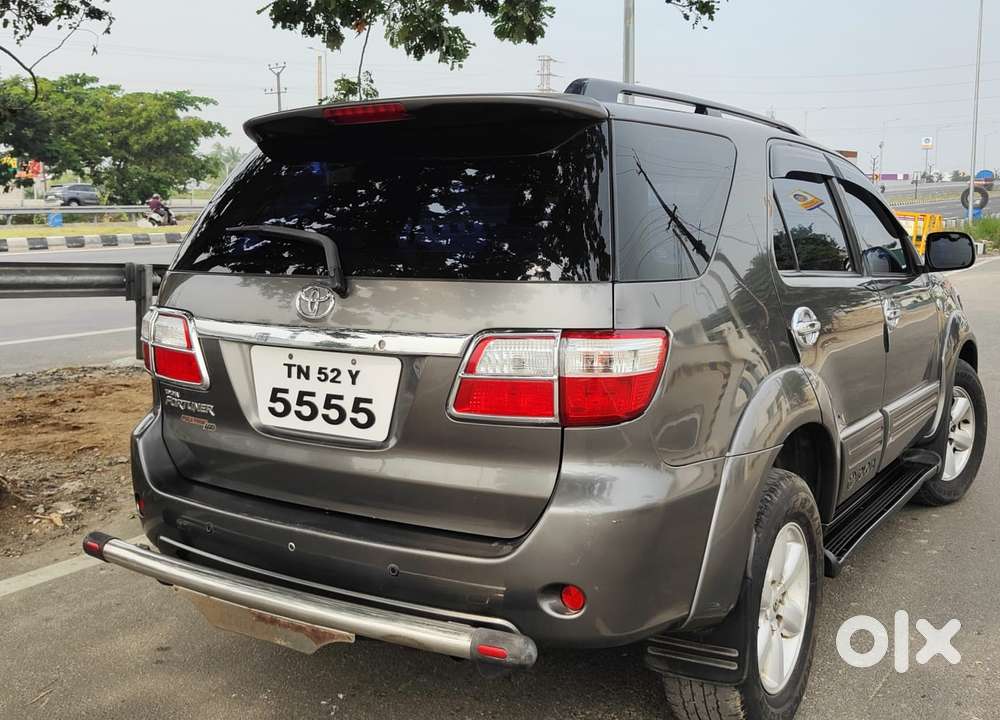 Toyota Fortuner 3.0 4x4 Manual, 2010, Diesel