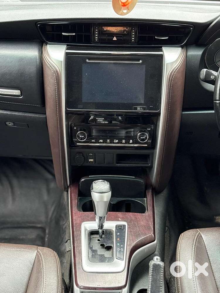 Toyota Diesel Automatic 2018 4/2