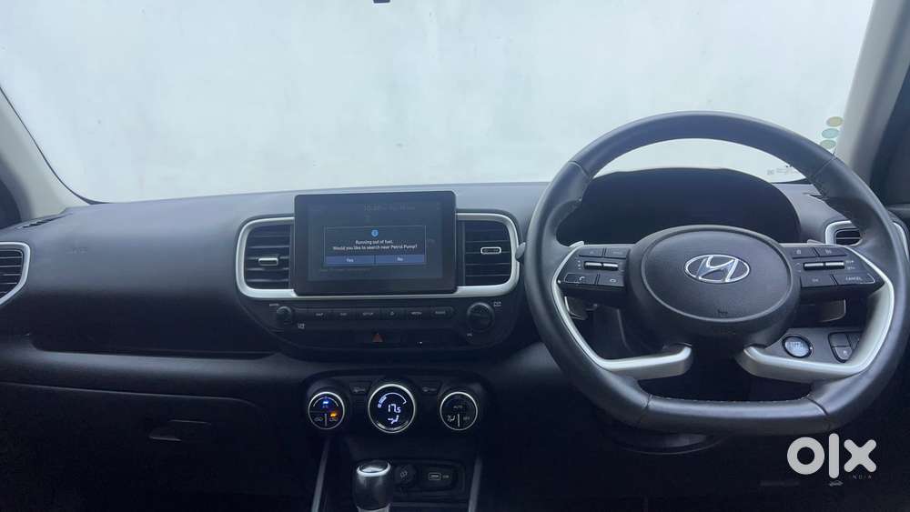 Hyundai Venue Sx Plus Turbo Dct, 2022, Petrol