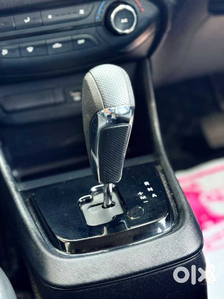 Tata Punch Accomplished Amt, 2021