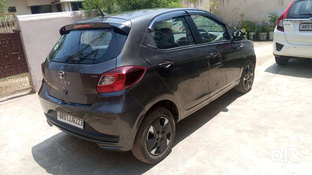 Tata Tiago 1.05 Revotorq Xt, 2024, Cng & Hybrids