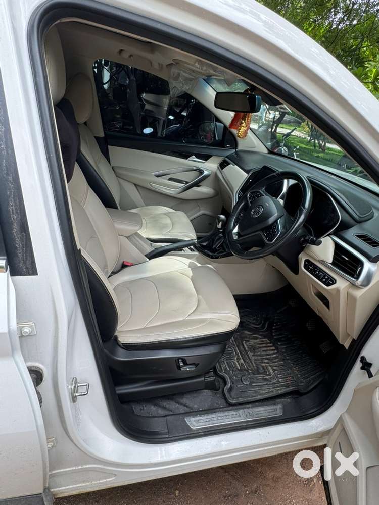 Mg Hector Plus 2021 Petrol