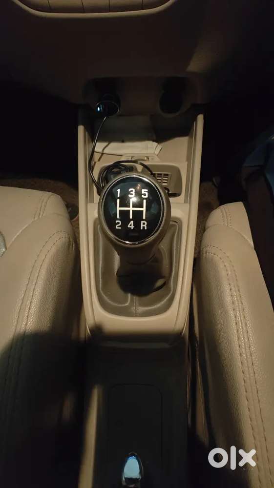 Ertiga Zxi Plus 2023