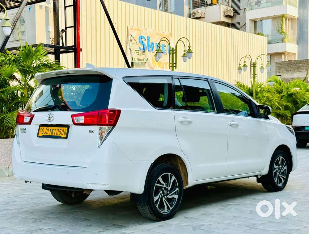 Toyota Innova Crysta 2.4 G Mt, 2022, Diesel