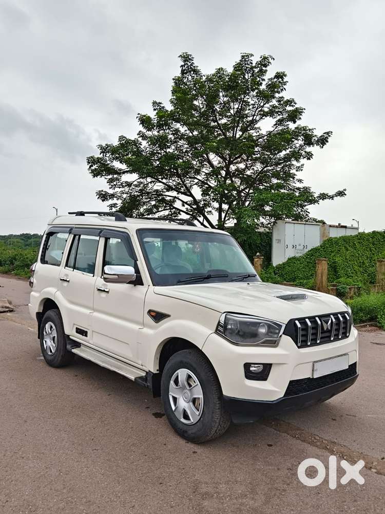 Mahindra Scorpio 2018 Diesel 72000 Km Driven