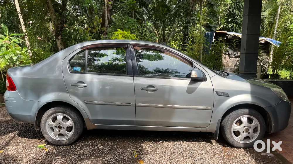 Ford Fiesta 1.6l Sxi Petrol
