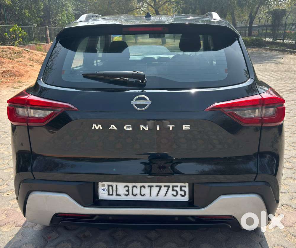 Nissan Magnite 1.0 Xv Premium Dual Tone, 2021, Petrol