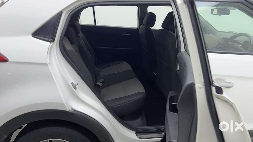 Hyundai Creta 1.6 Sx Plus Petrol At, 2016, Petrol