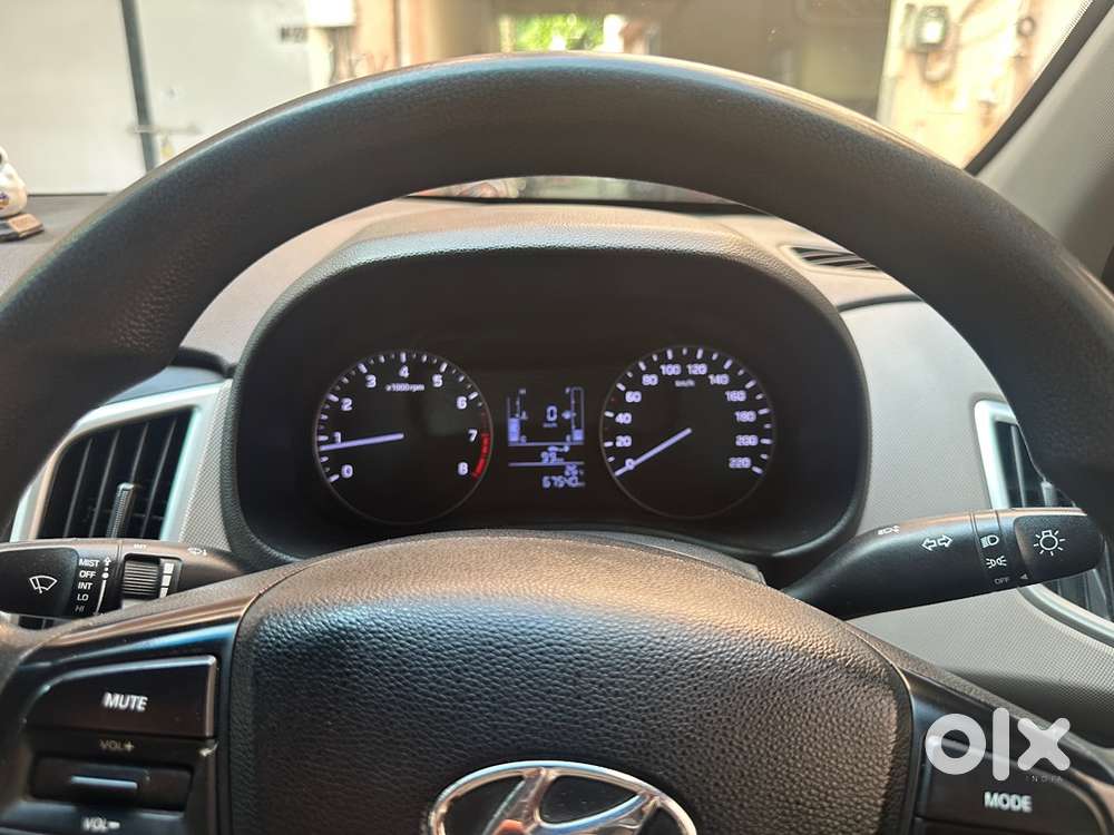 2018 Hyundai Creta Petrol ( In A Mint Condition)