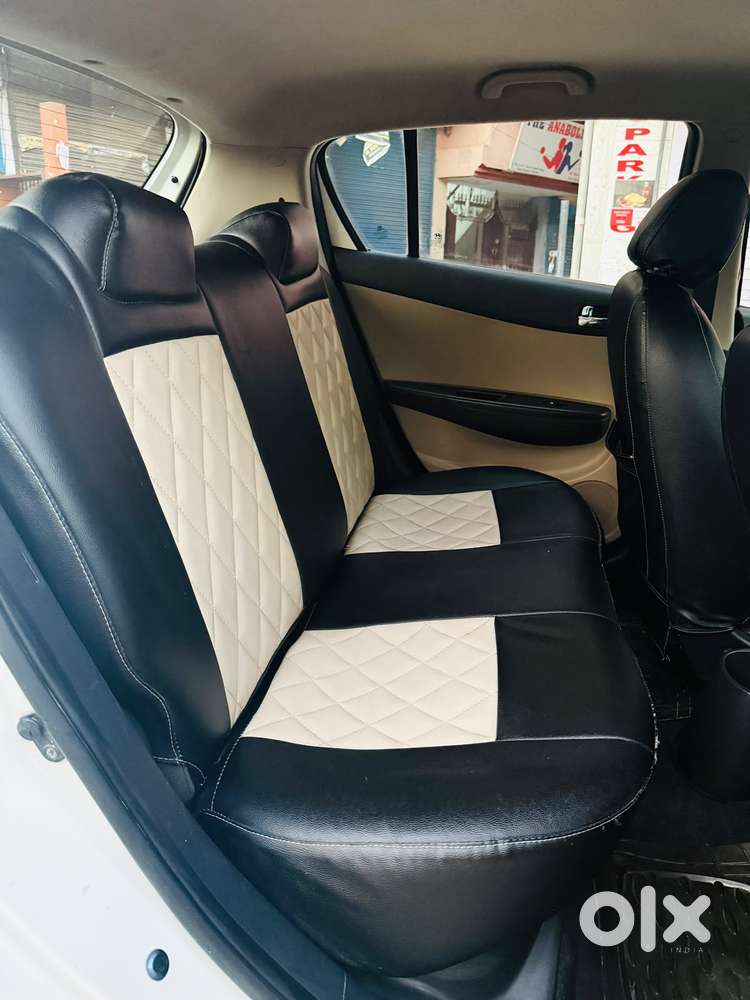 Hyundai I20 Petrol Cvt Magna Executive, 2013, Petrol