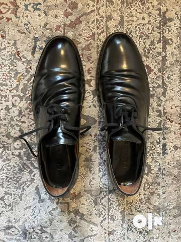 Burberry shoes outlet size 4