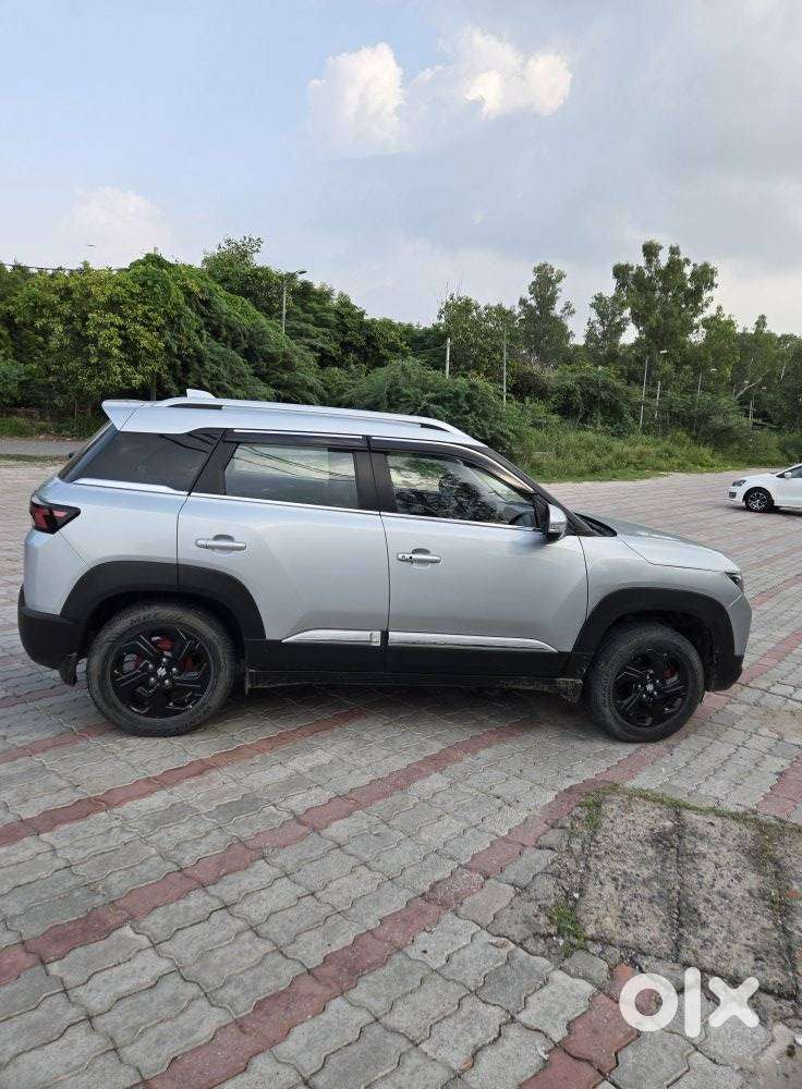 Maruti Suzuki Brezza 1.5 Zxi Cng, 2023, Cng & Hybrids
