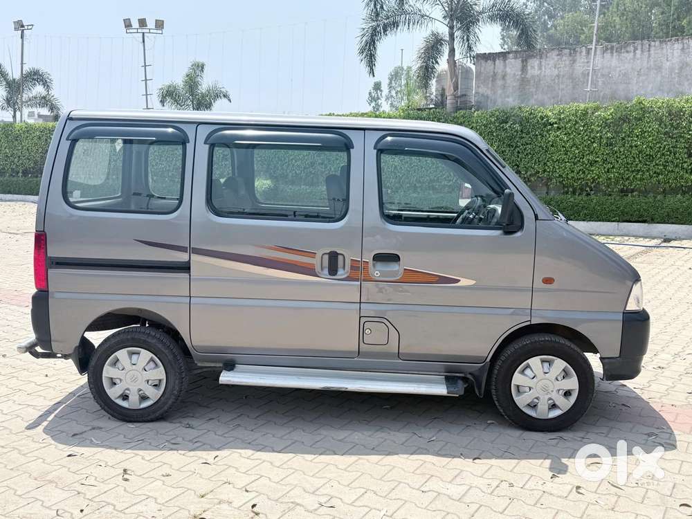 Maruti Suzuki Eeco 5 Seater Ac, 2022, Cng & Hybrids