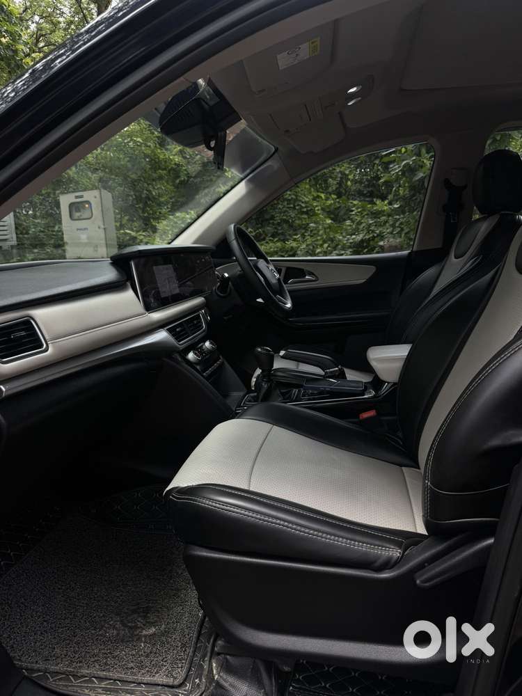 Mahindra Xuv700 2.2 Ax 7 Diesel Mt Str, 2024, Diesel