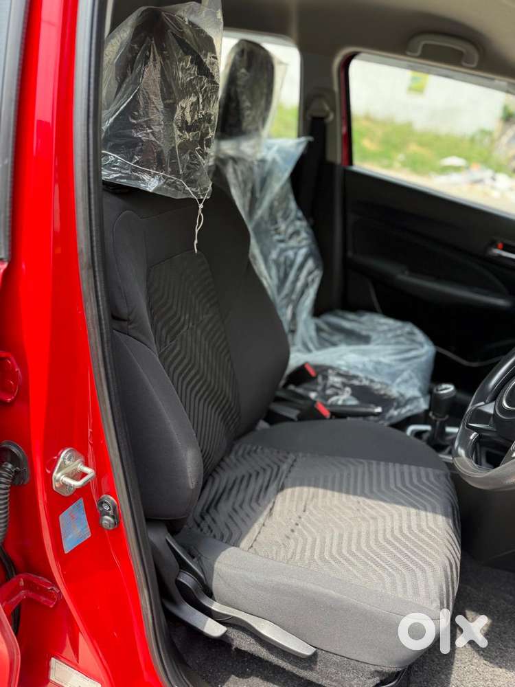 Maruti Suzuki Swift Vxi, 2018, Petrol