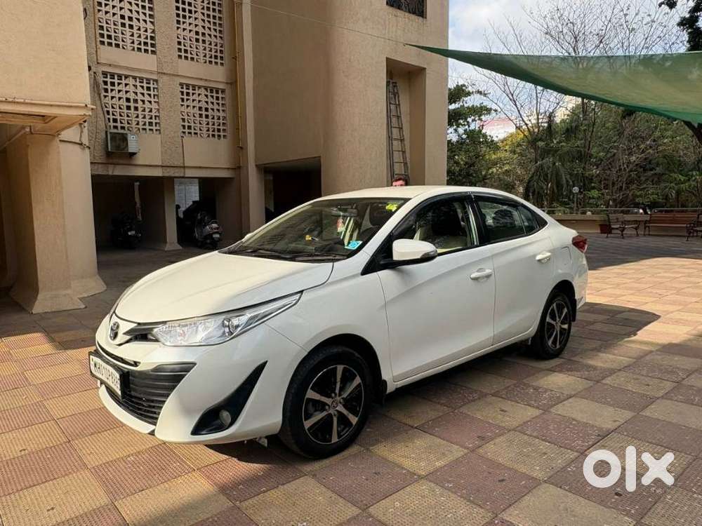 Toyota Yaris G Cvt, 2021, Petrol