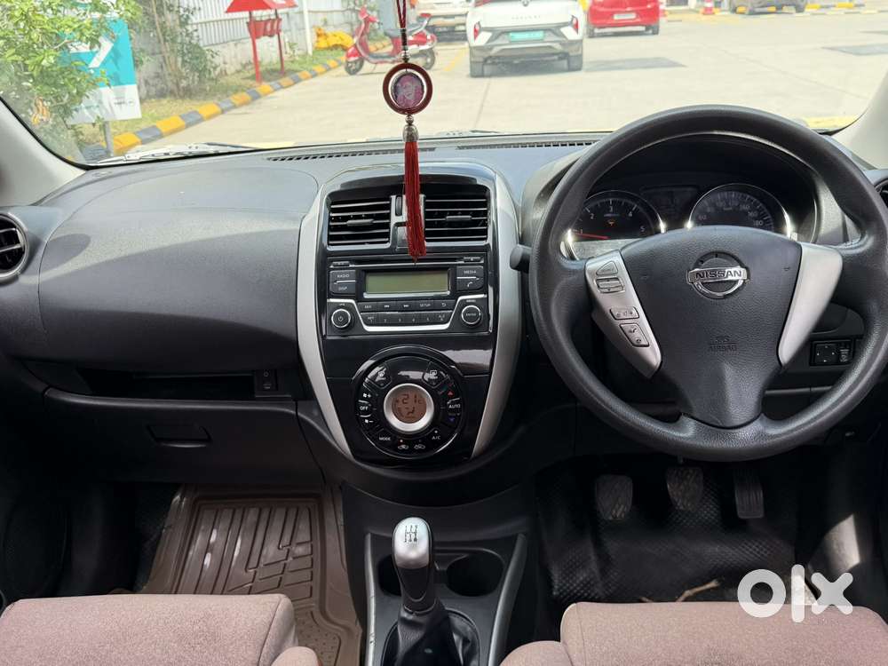 Nissan Sunny Xv Premium Pack (leather), 2018, Diesel