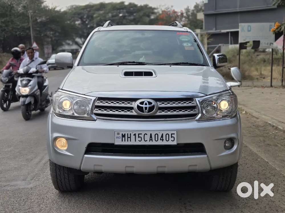 Toyota Fortuner 2010 Diesel 145865 Km Driven