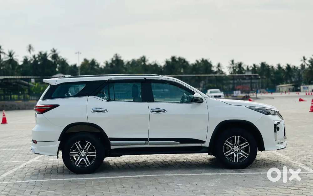 Toyota Fortuner 2022 Petrol Second Owner