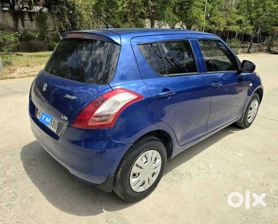 Maruti Suzuki Swift 2011-2014 Lxi, 2011, Petrol