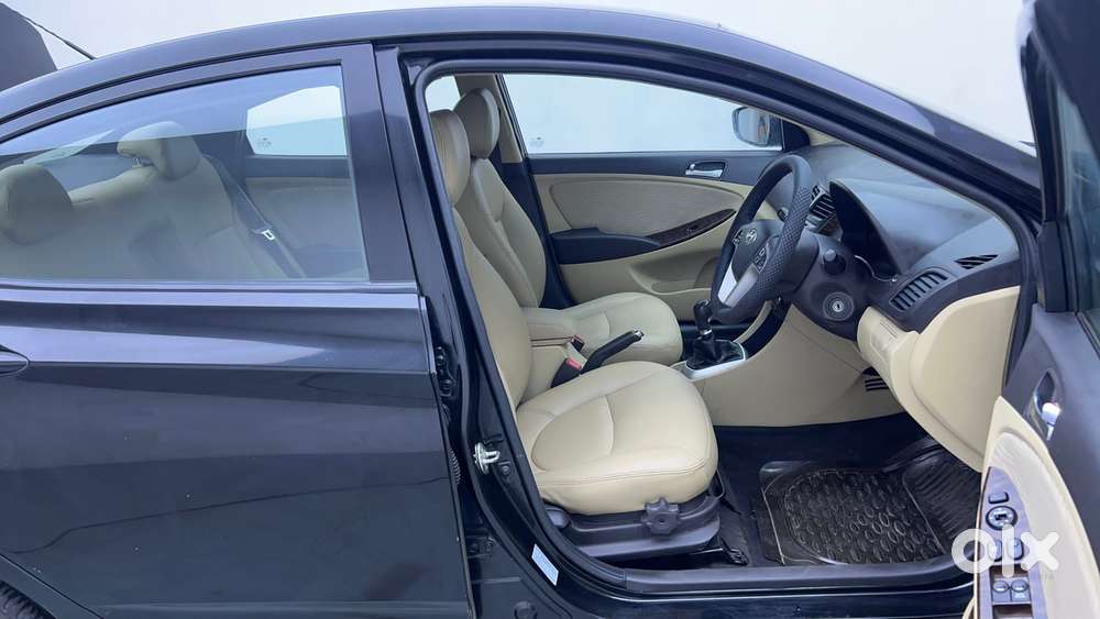 Hyundai Verna 1.6 Vtvt Sx, 2014, Petrol