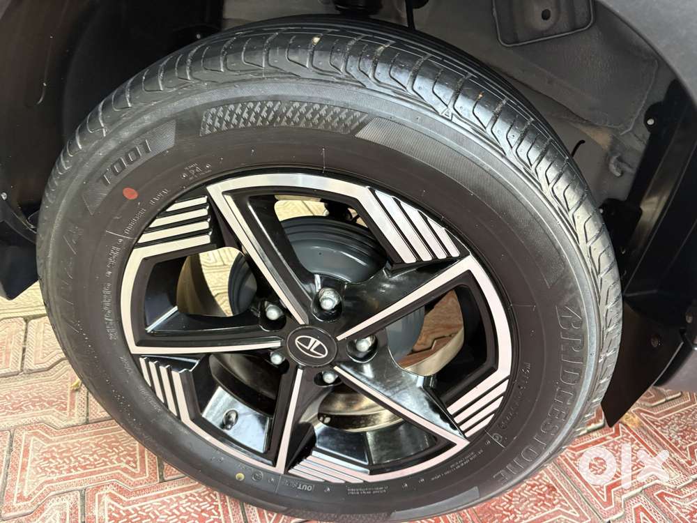 Tata Nexon Creative 1.5 Revotorq Diesel 6amt, 2025, Diesel