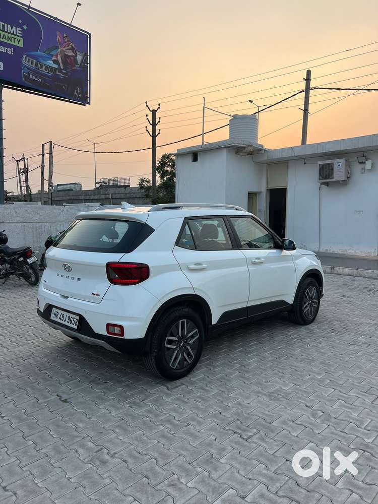 Hyundai Venue Sx Turbo, 2021, Petrol