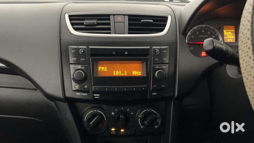 Maruti Suzuki Swift Vvt Vxi, 2014, Petrol