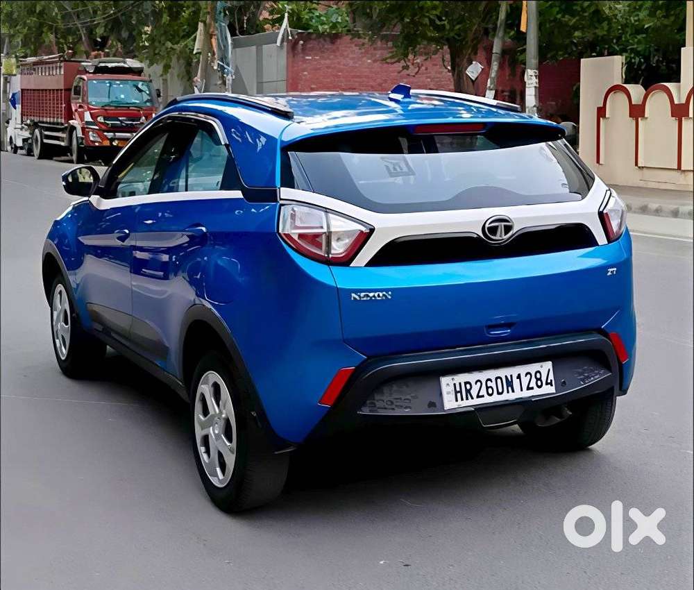 Tata Nexon 1.2 Revotron Xt, 2018, Petrol