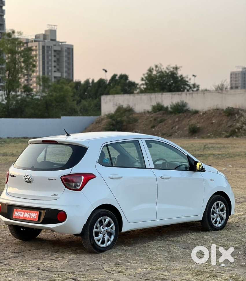 Hyundai Grand I10 Sportz O 1.2, 2017, Petrol