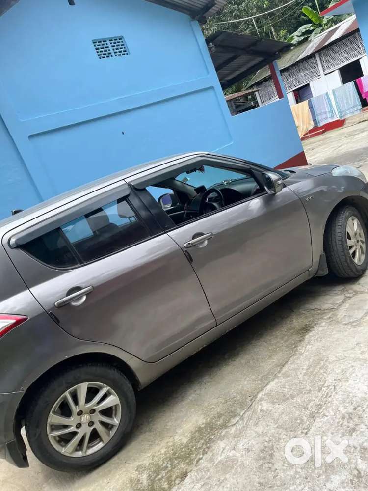 Maruti Suzuki Swift 2013 Petrol