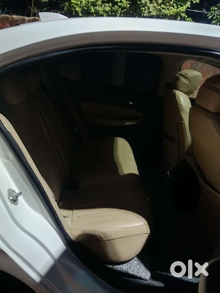 Honda City 1.5 Vx I-dtec Mt, 2021, Petrol