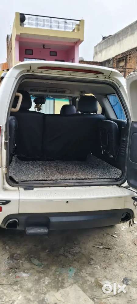 Tata Safari Storme 2017
