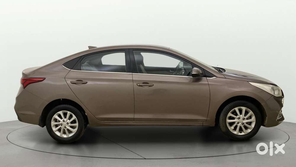 Hyundai Verna Vtvt 1.6 At Ex, 2018, Petrol