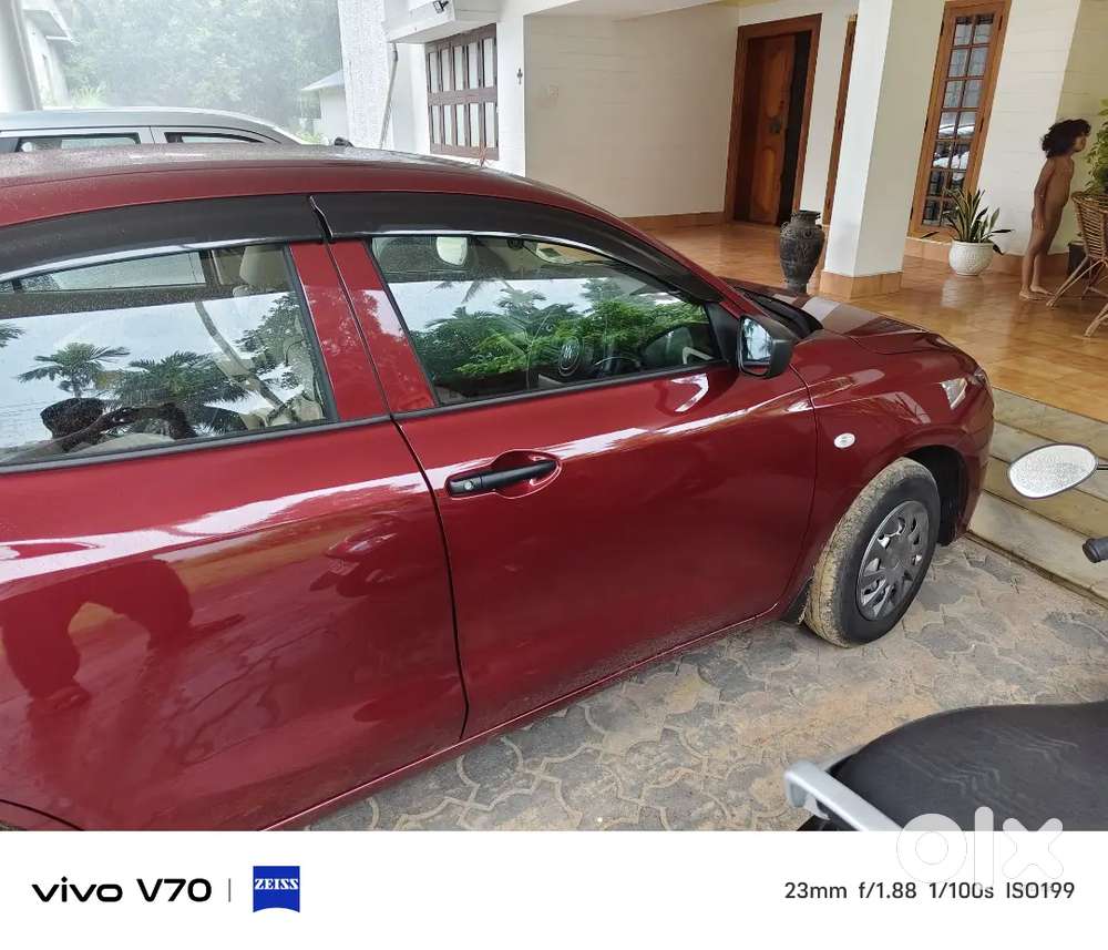 Maruti Dzire Lxi