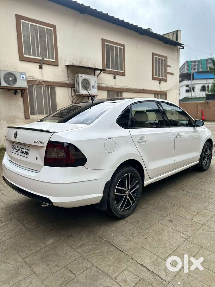 Skoda Rapid 2018 Petrol